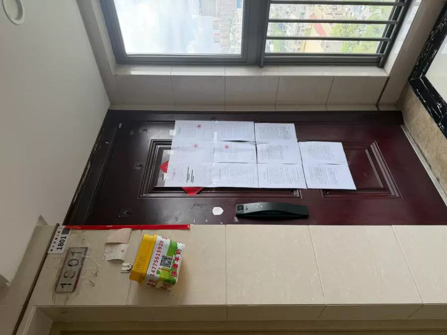 深圳市龙岗区横岗街道地铁锦上花园2栋1801