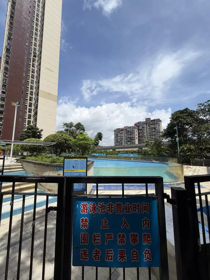 深圳市龙岗区横岗街道地铁锦上花园2栋1801