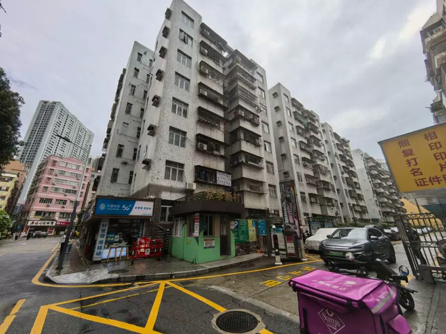 深圳市福田区福保街道石厦村众孚新村1栋3-705