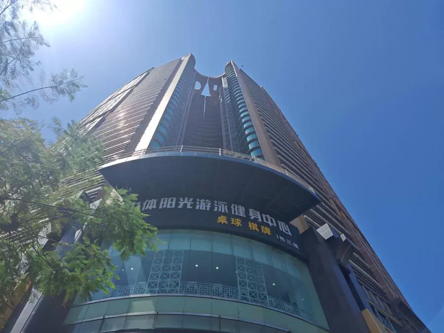 深圳市福田区滨河路与华强南路交汇处御景华城花园1栋A座23E