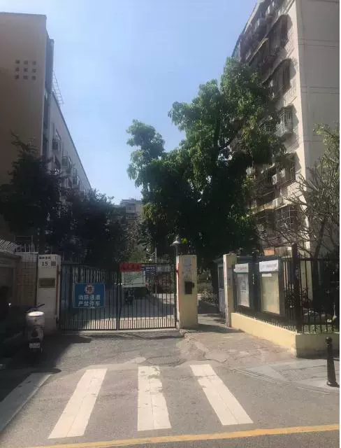 深圳市福田区园岭新路园岭新村园岭新村37栋810