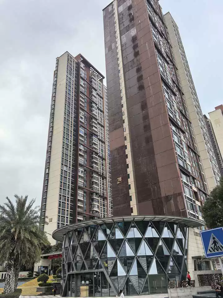 深圳市龙岗区横岗街道地铁锦上花园10栋B座3302
