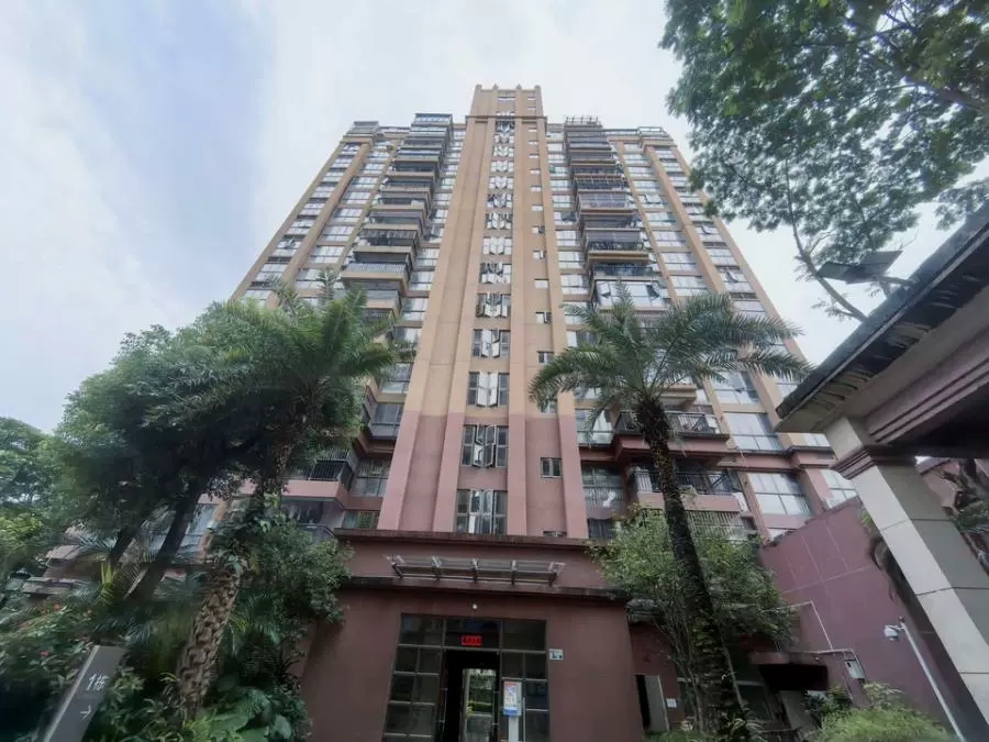 深圳市龙岗区龙岗街道旭源怡景轩1号楼1403