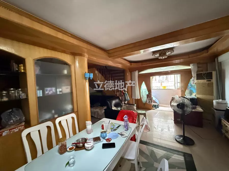 深圳市宝安区宝城73区锦花路福安楼一栋B座706