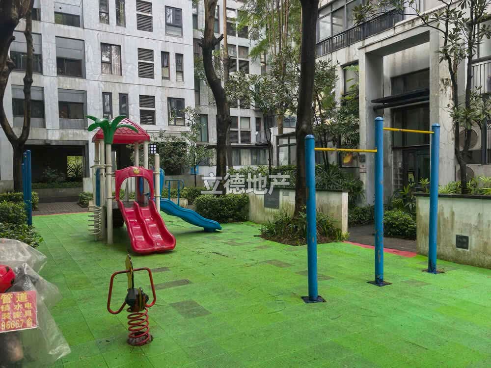 深圳市龙岗区布吉镇第五园M3栋A单元A501