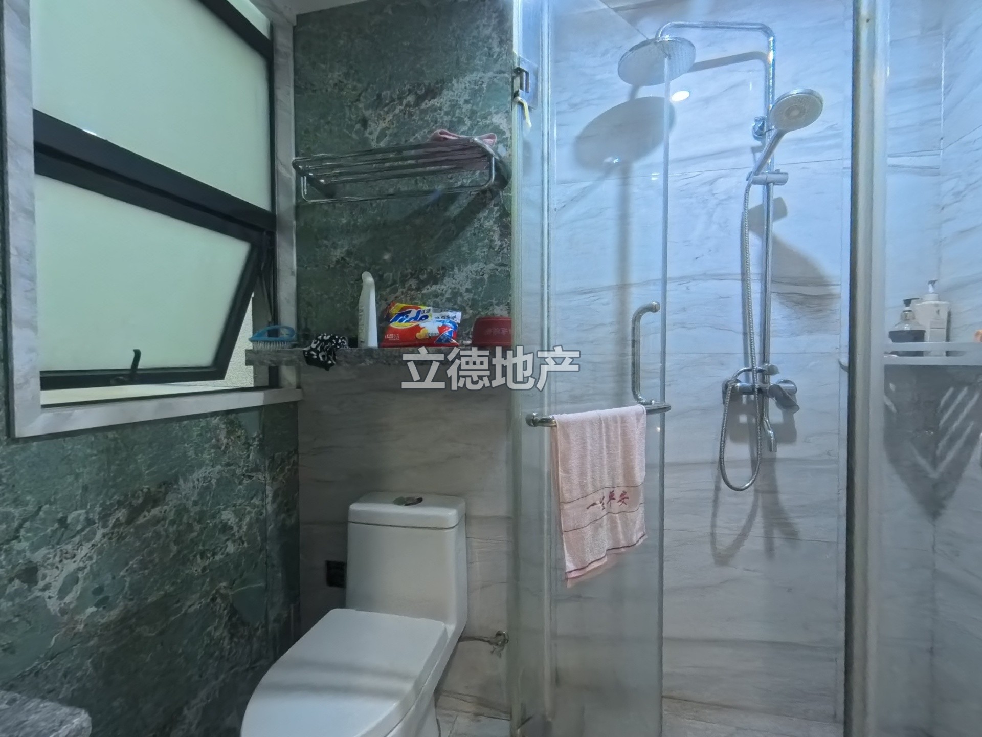 豪装别墅，拎包入住，超大使用面积