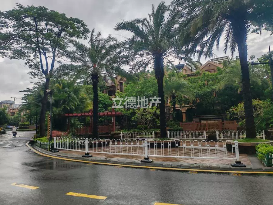 深圳市宝安区观澜街道横坑水库南侧,观天路北侧懿花园C4栋3座4D