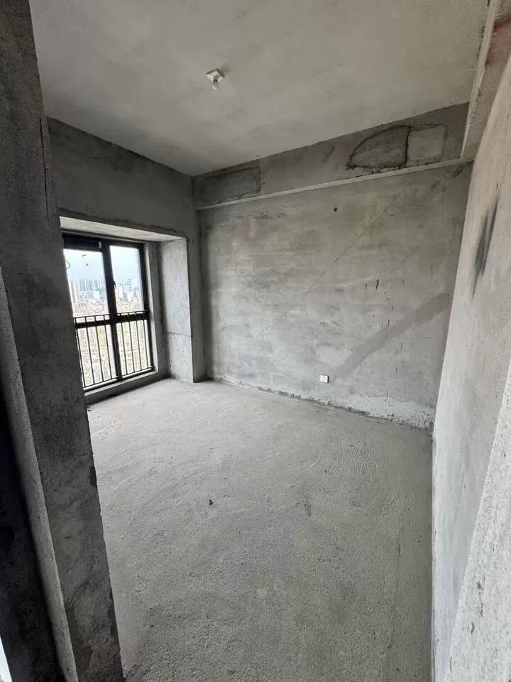 深圳市光明区公明街道松白路以南,福前路以北,马田路以西宏发嘉域花园一期3栋D塔楼3001