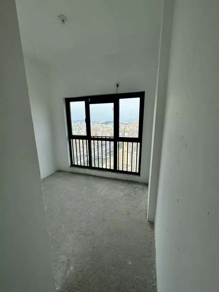 深圳市光明区公明街道松白路以南,福前路以北,马田路以西宏发嘉域花园一期3栋D塔楼3001
