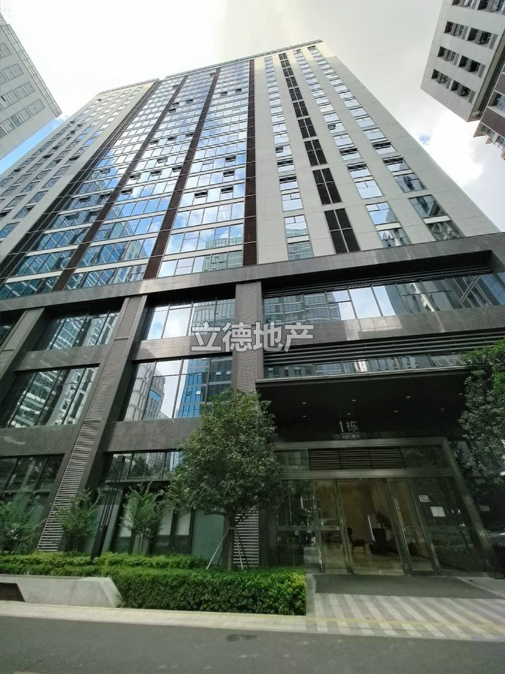 深圳市龙华街道清湖工业园宝能科技园12栋01