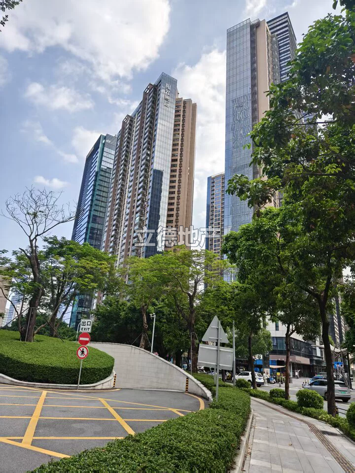深圳市南山区白石路阳光粤海花园一期、二期2栋C座2602