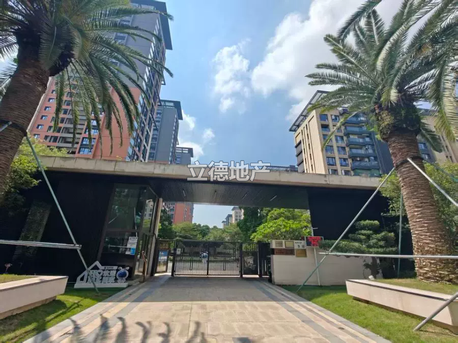 深圳市南山区地铁前海湾车辆段地铁前海时代广场5栋1003