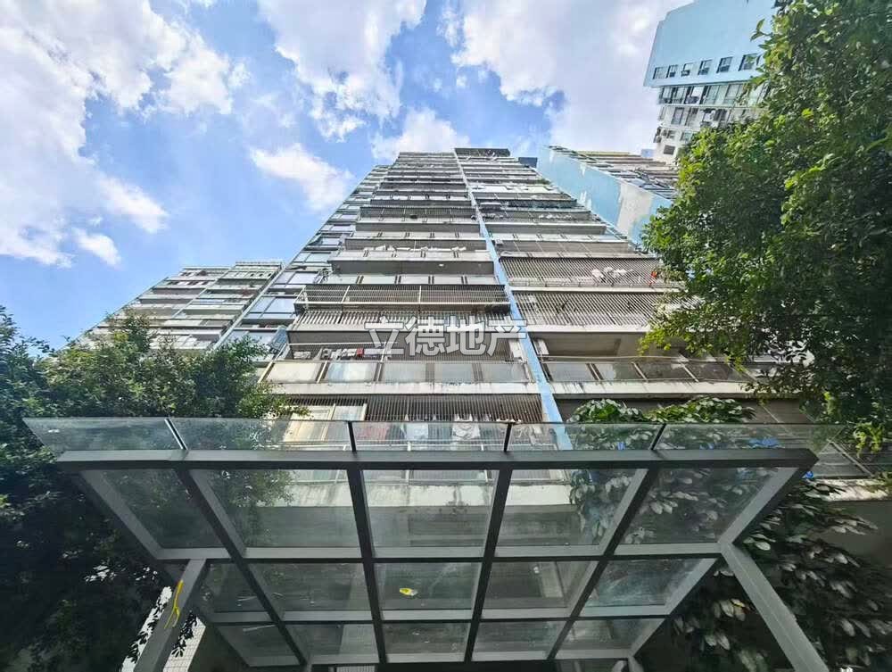 深圳市宝安区龙华街道东环二路东侧城市明珠花园21栋11D