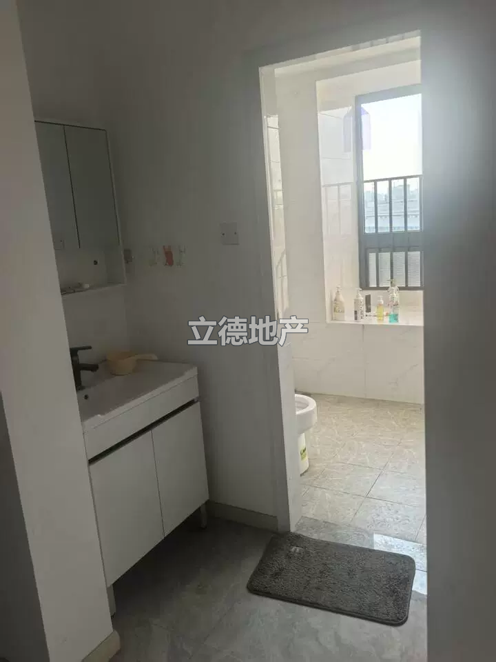 深圳市宝安区新桥街道中心路156号嘉富新禧花园5栋905