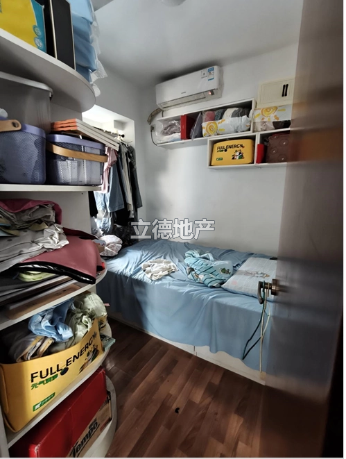 深圳市福田区滨河路与华强南路交汇处御景华城花园5栋4D